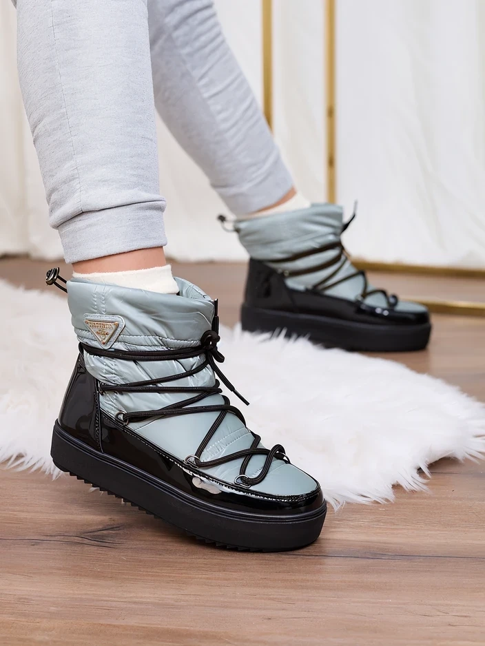 Resti Women&#039;s slip-on boots a&#039;la snow boots in blue Vevnose