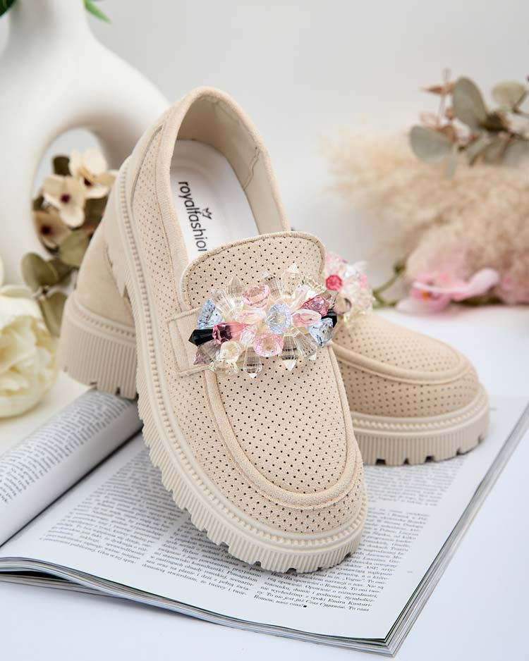 Resti Women&#039;s moccasins with colorful beads Karonia