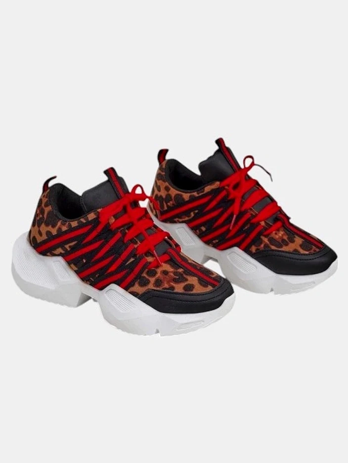 Resti Women's sporty sneakers with a thicker sole Ivvert
