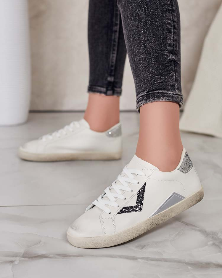 Resti Women's sporty sneakers with embellishments Ginn