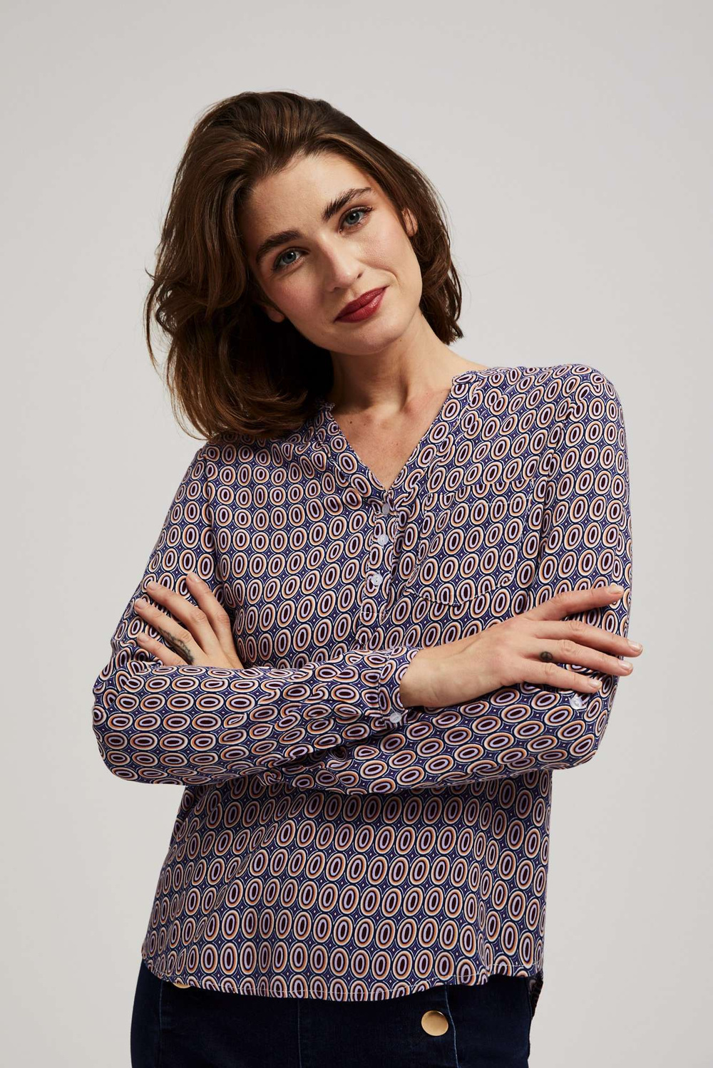 Marisse Patterned V-Neck Shirt In Light Blue