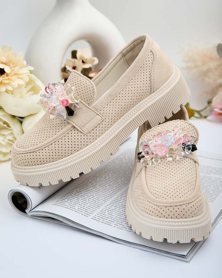 Resti Women&#039;s moccasins with colorful beads Karonia