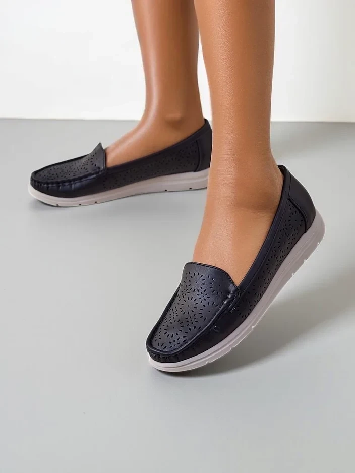 Resti Ladies&#039; perforated moccasins Besset
