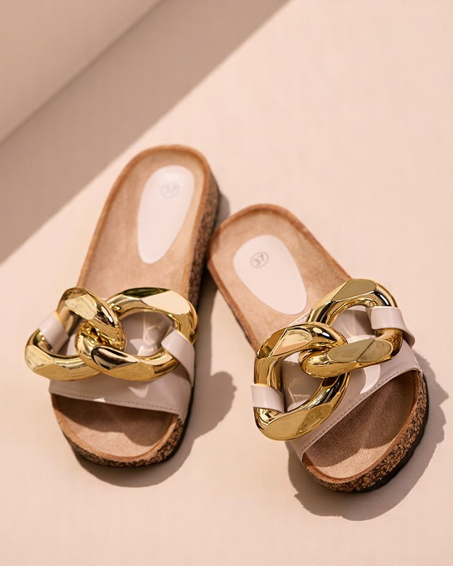Resti Royalfashion Beige women&#039;s flip-flops with embellishment Sofig