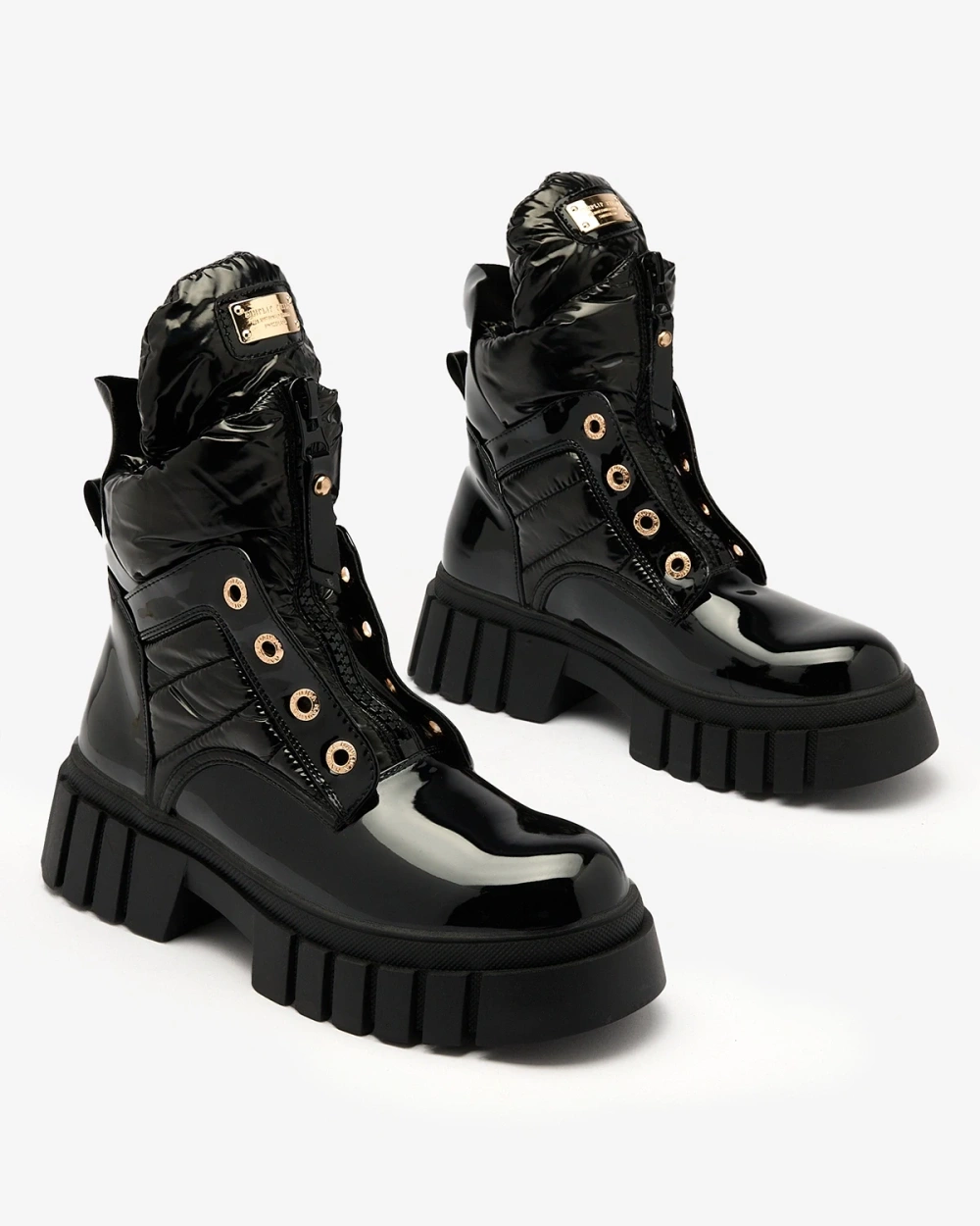 Resti Women&#039;s lacquered boots in black Selilka