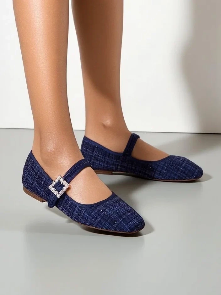 Resti Women&#039;s checked ballet flats with a buckle and strap Riffos