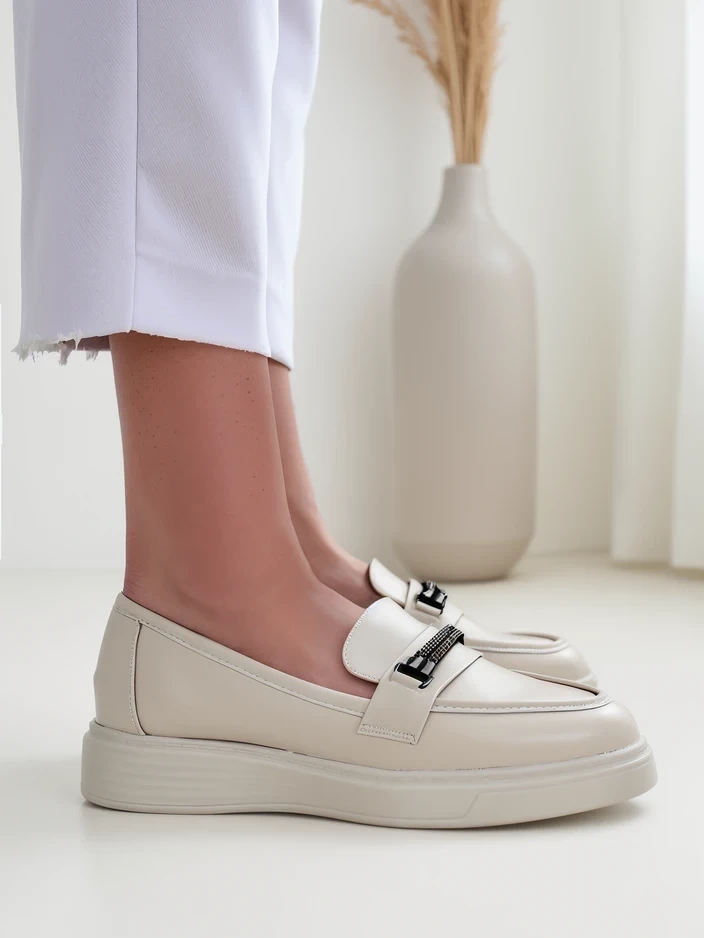 Resti Women&#039;s Moccasins Afisal