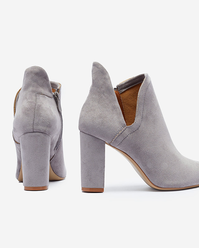 Resti Gray ankle boots with cut from Alania - Footwear