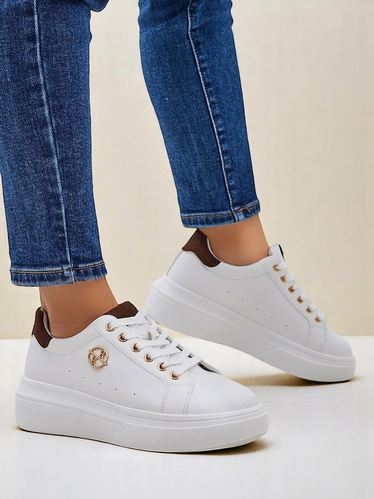 Resti Womens Sport Sneakers Clevermood