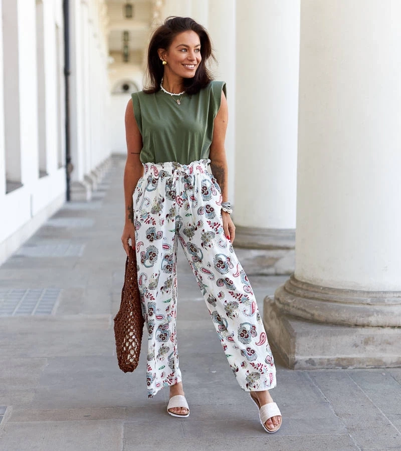 Gemre Pantaloni albi largi cu flori Palermo