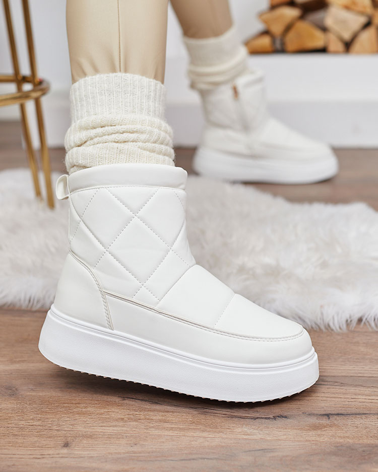 Resti White women's boots a'la snow boots Kacecica
