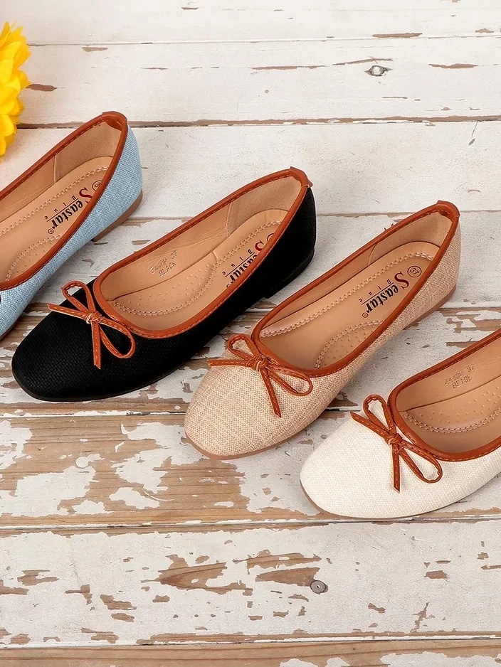 Resti Women&#039;s ballet flats with glitter and a bow Aramie