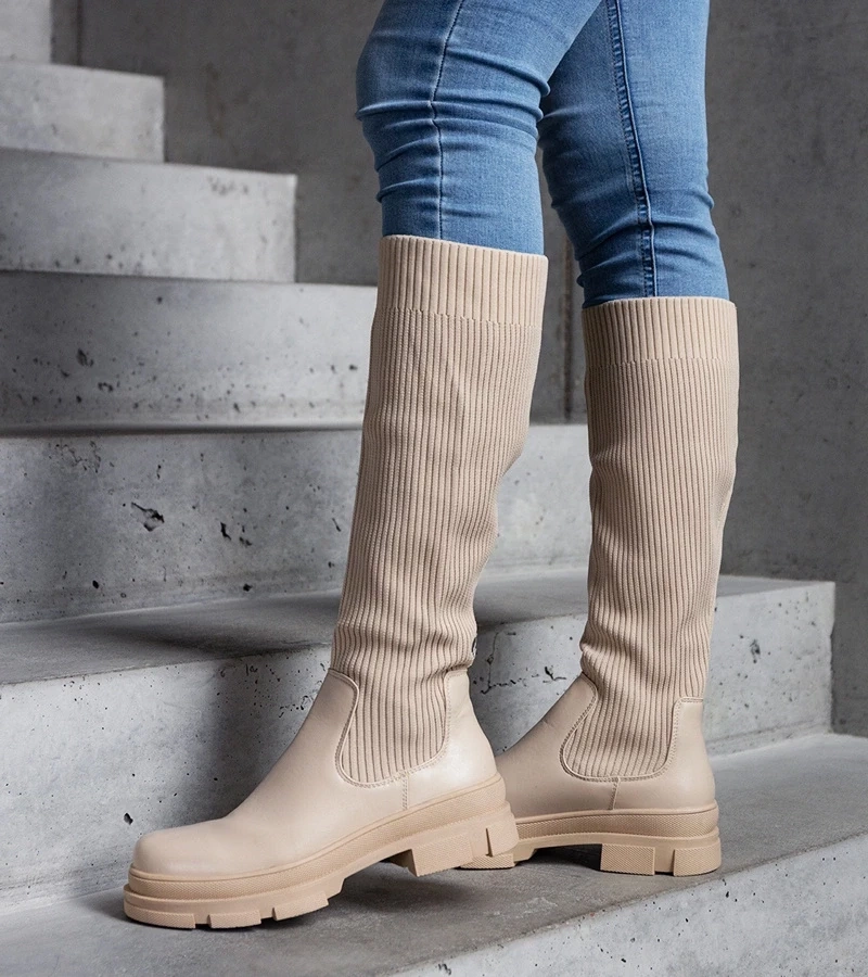 D/CEO Black insulated boots Castro