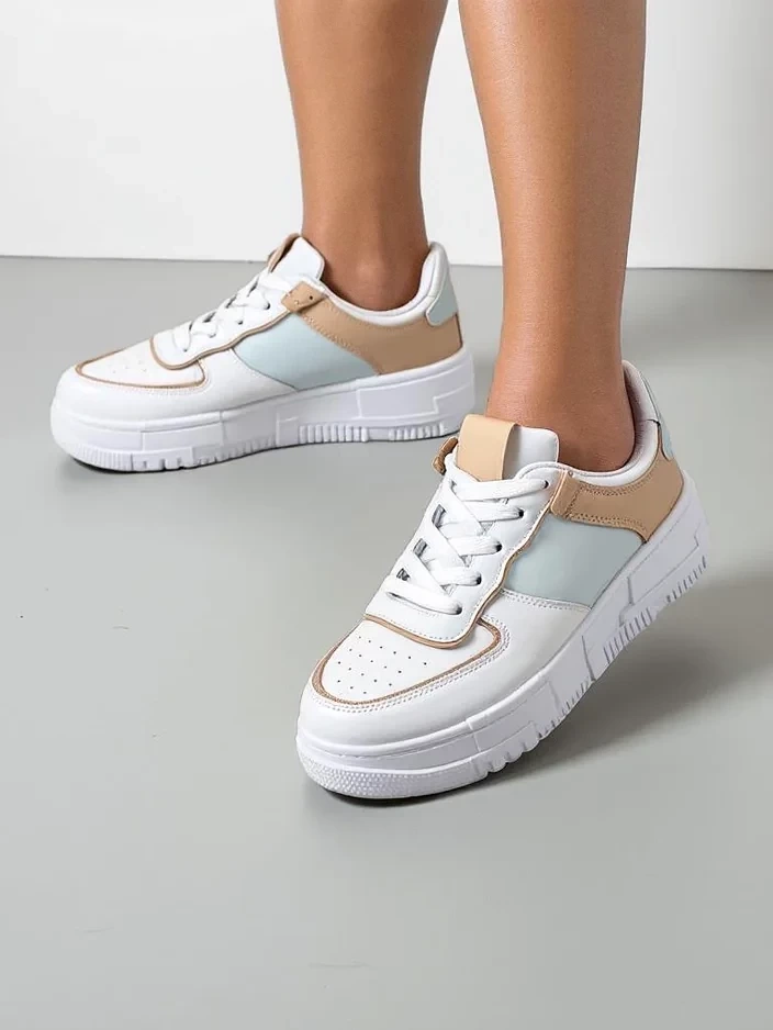Resti Women's sporty sneakers Vante