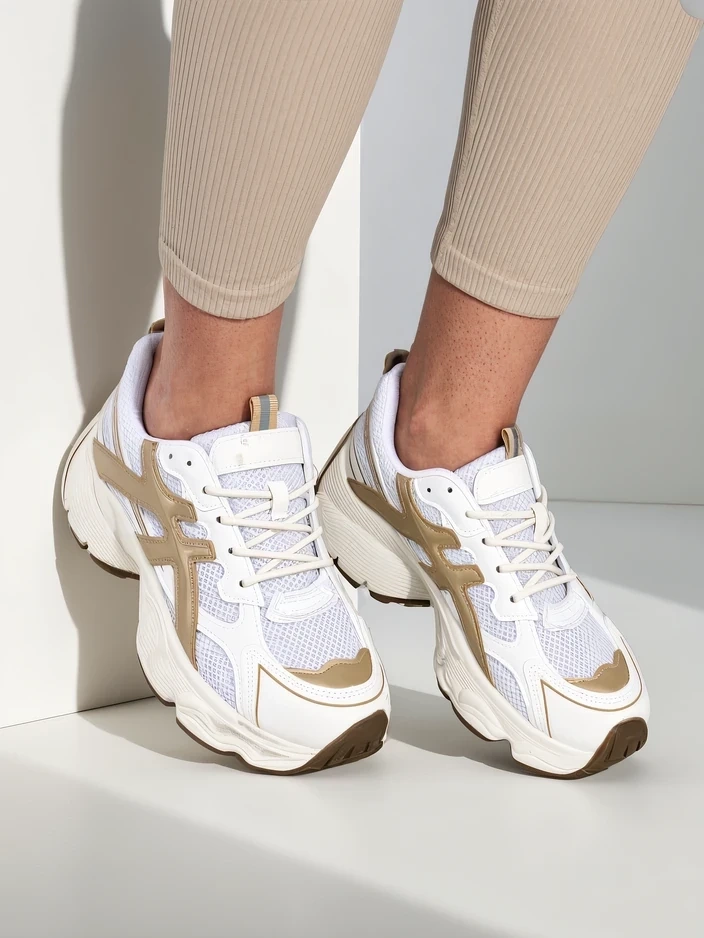 Resti Women's Sneakers Osoffe
