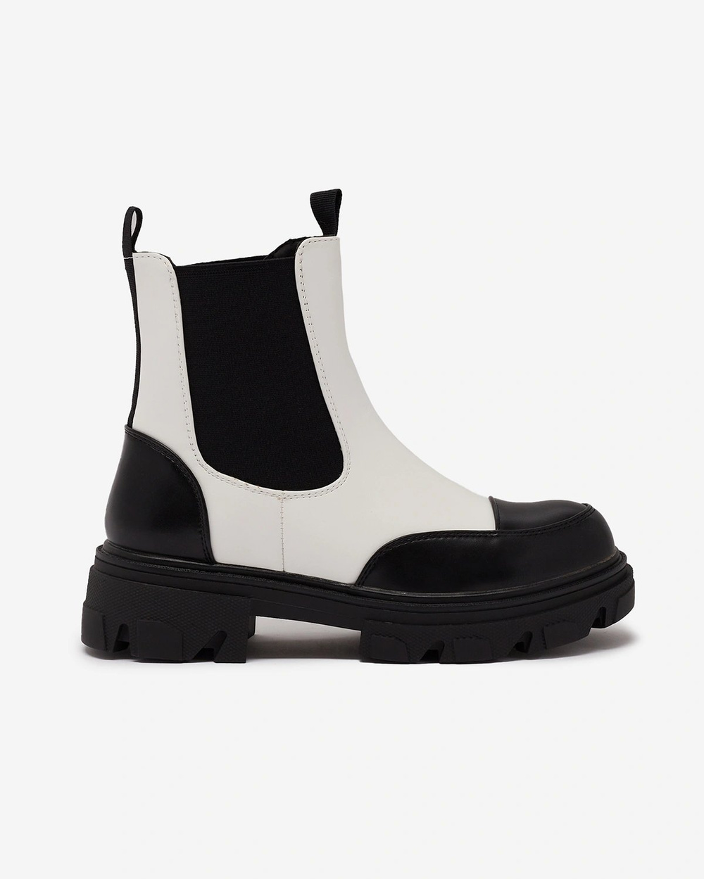 Resti White women's Userrus boots