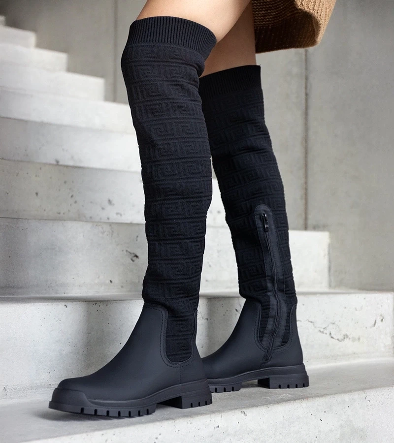 Gemre Cizme negre din material cu finisaj mat Scarlett