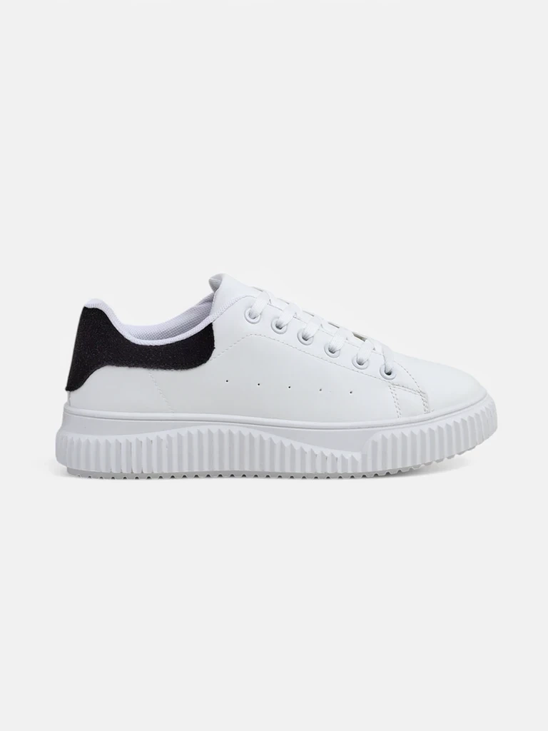 Resti Sports sneakers for women Asirre
