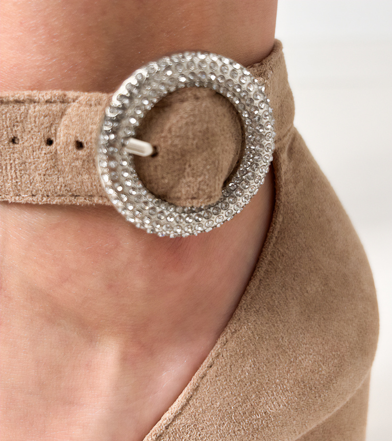 marka niezdefiniowana Pantofi maro cu toc gros cu cataramă și pietre Vellus