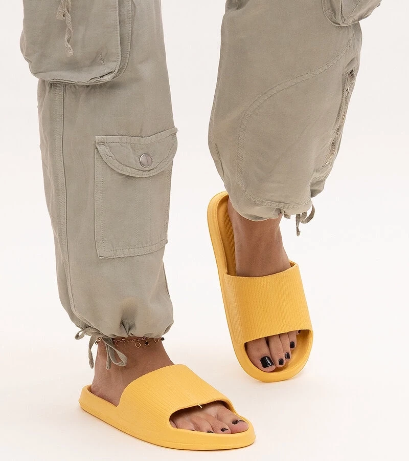 D/CEO Black sandals on a block heel Millo