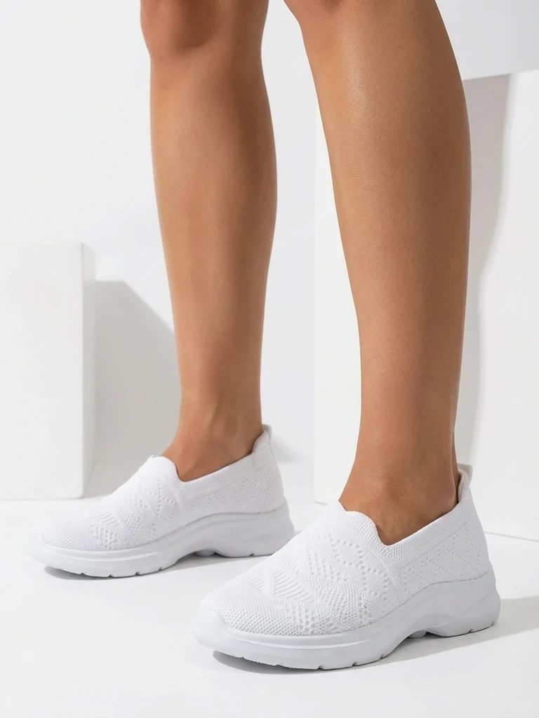 Dámske slip-on topánky Resti Iverra