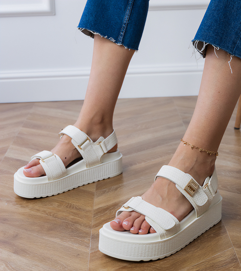 D/CEO White platform sandals with Velcro straps Areka