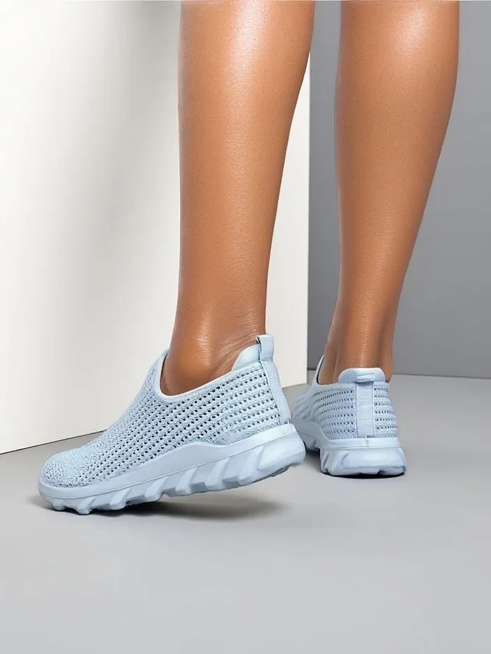 Resti Women's slip-on fabric sports shoes Eraste