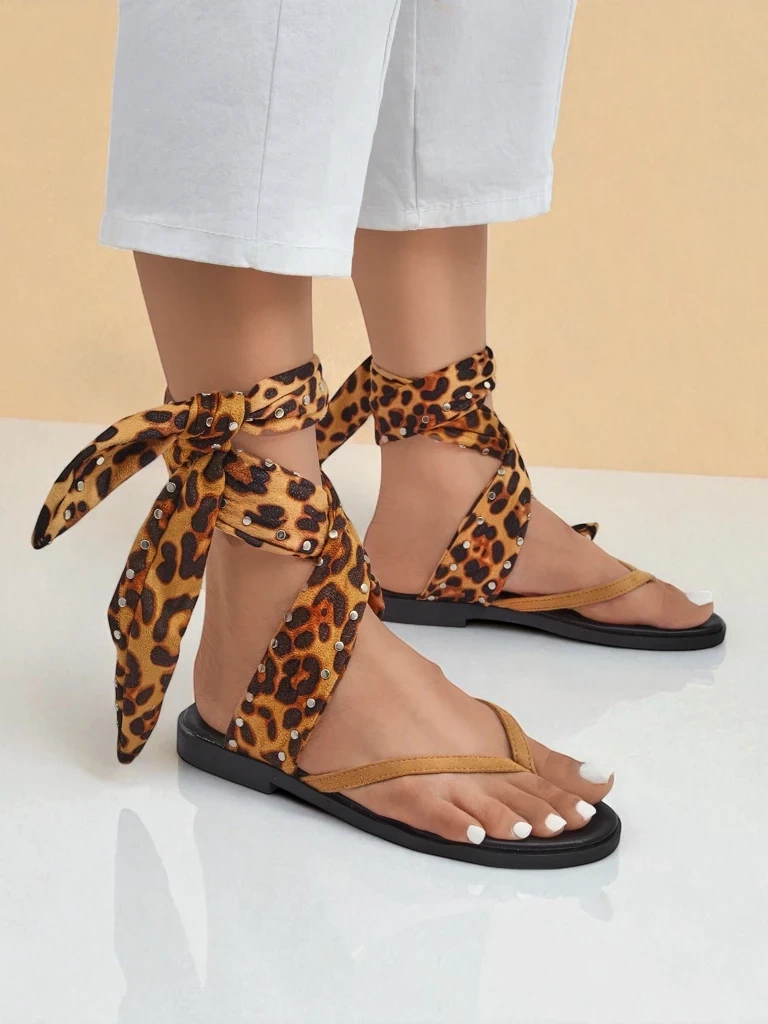 Resti Women&#039;s flip-flops with a decorative strap Safari Sweet