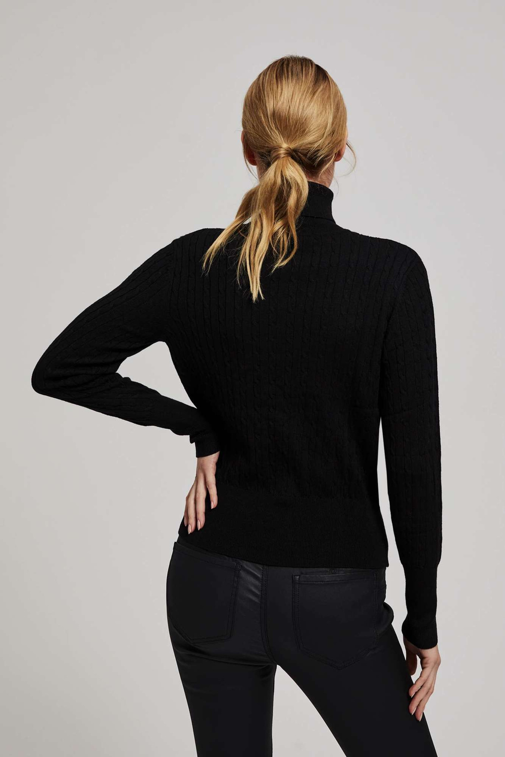 Marisse Thin Turtleneck Sweater, Black