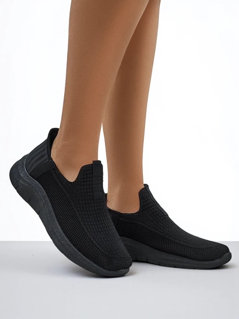 Resti Women's Slip-On Fabric Sports Shoes Secat