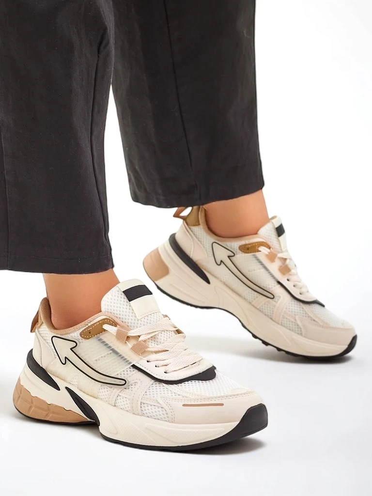 Resti Women's sporty sneakers with thicker sole Beysa