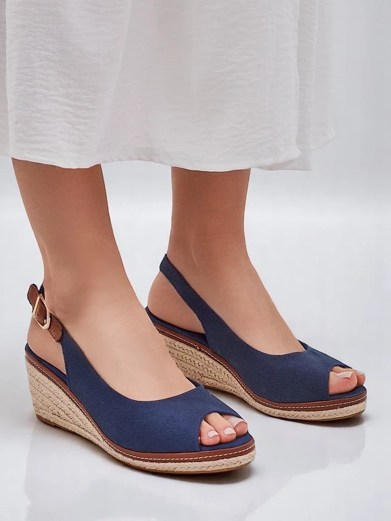 Resti Women&#039;s wedge sandals with open toe Tafenis