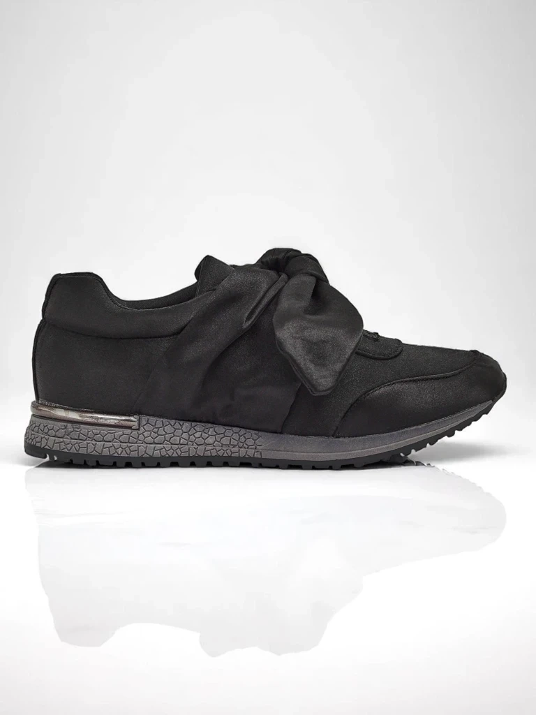 Resti Women's Sneakers with Bow Socca