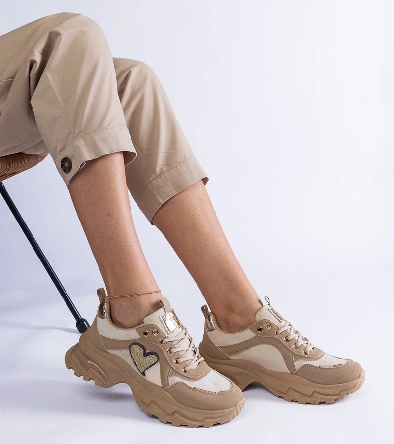 Gemre Adidași maro pe platformă cu inimioară Martineza