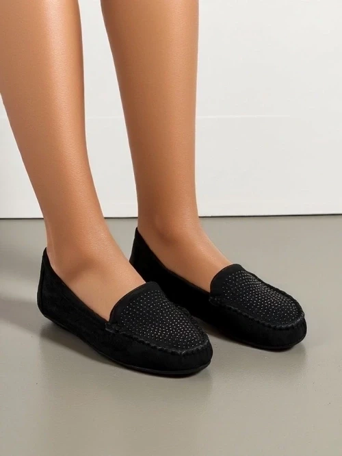 Resti Women's moccasins with rhinestones Ezuess