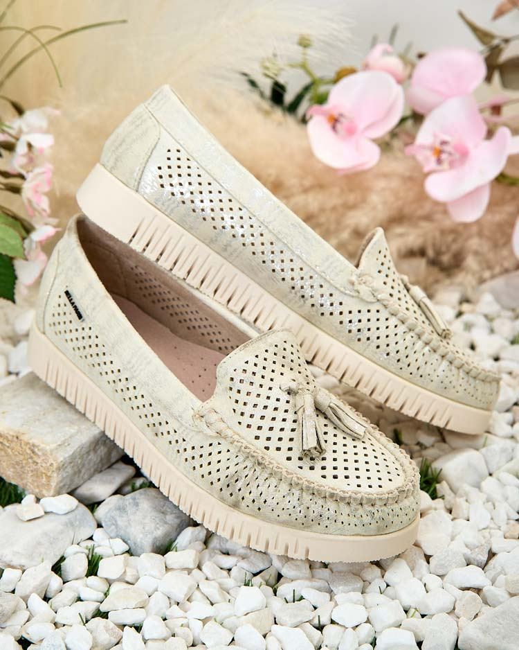 Resti Women&#039;s openwork moccasins Molaffa