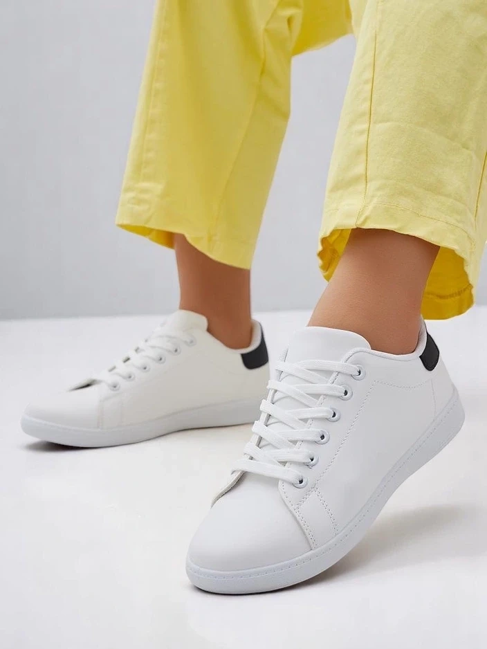 Resti Women&#039;s casual sport sneakers Apetir