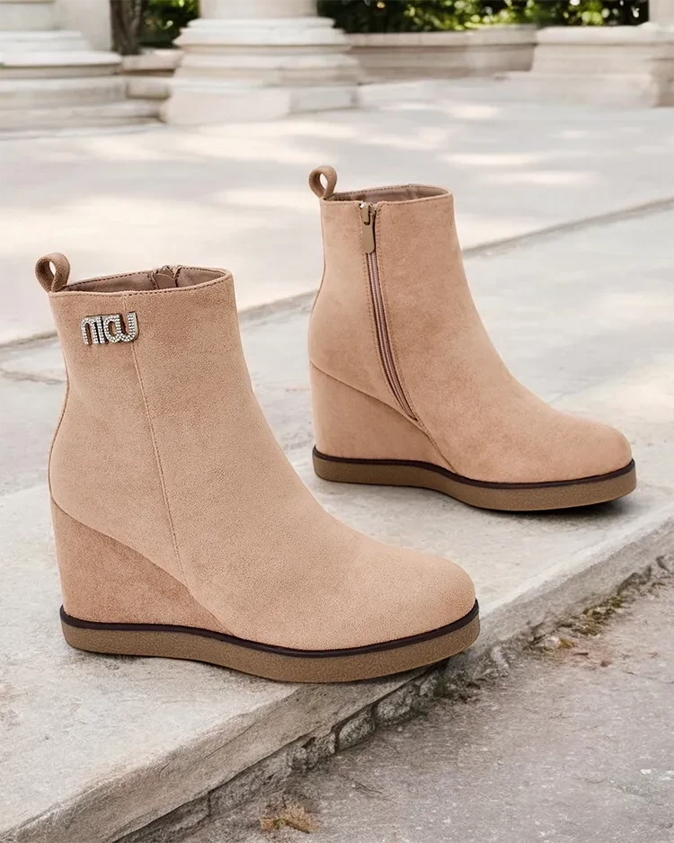 Resti Women&#039;s boots on anchors Serda