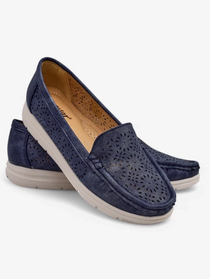 Resti Women's perforated moccasins Besset