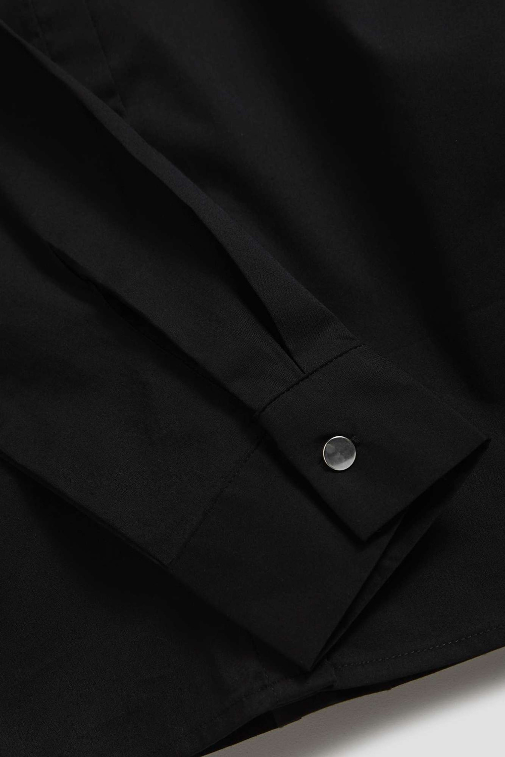 Marisse Plain Black Shirt With Decorative Buttons