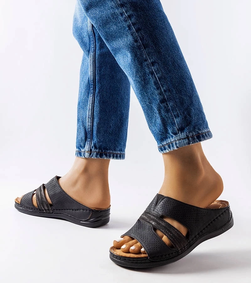 marka niezdefiniowana Flip-flops ușori negri pe platforme Olivia