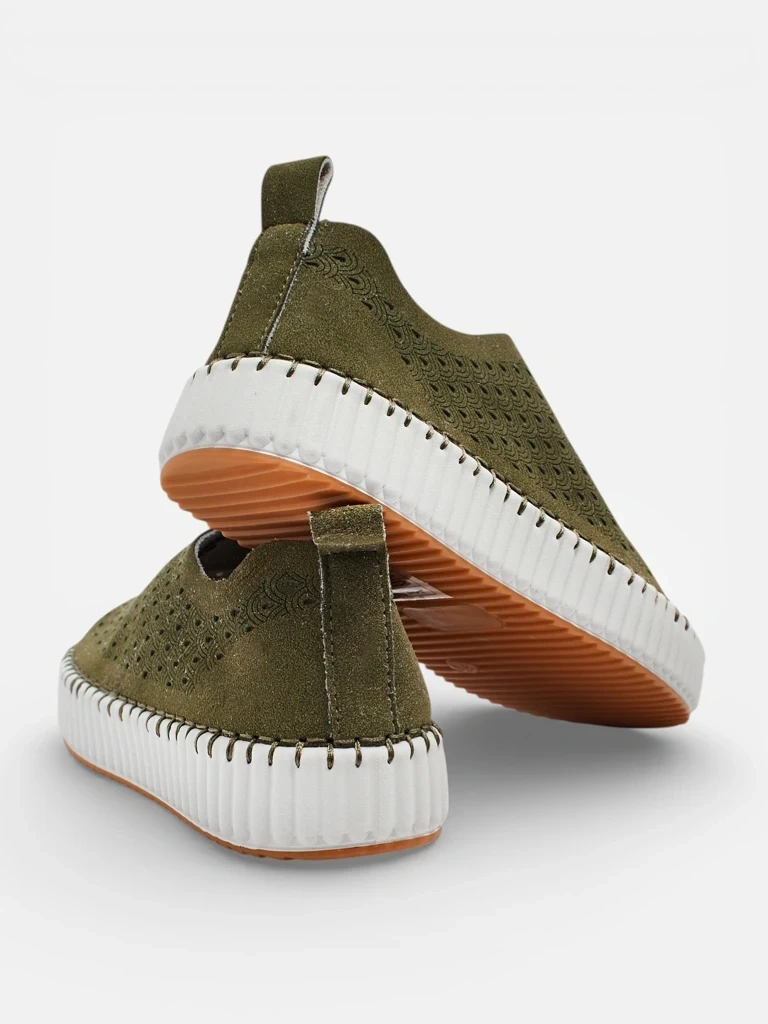 Dámske slip-on topánky Resti Rovira