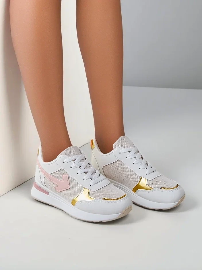 Resti Women&#039;s sporty sneakers with glitter Berilane