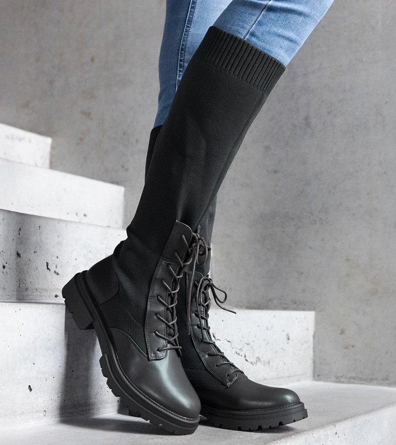 D/CEO Black insulated boots Castro