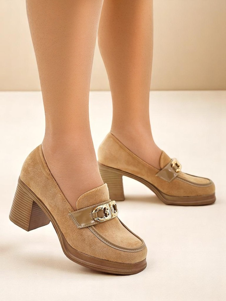 Resti Women&#039;s loafers with a block heel Qeroy