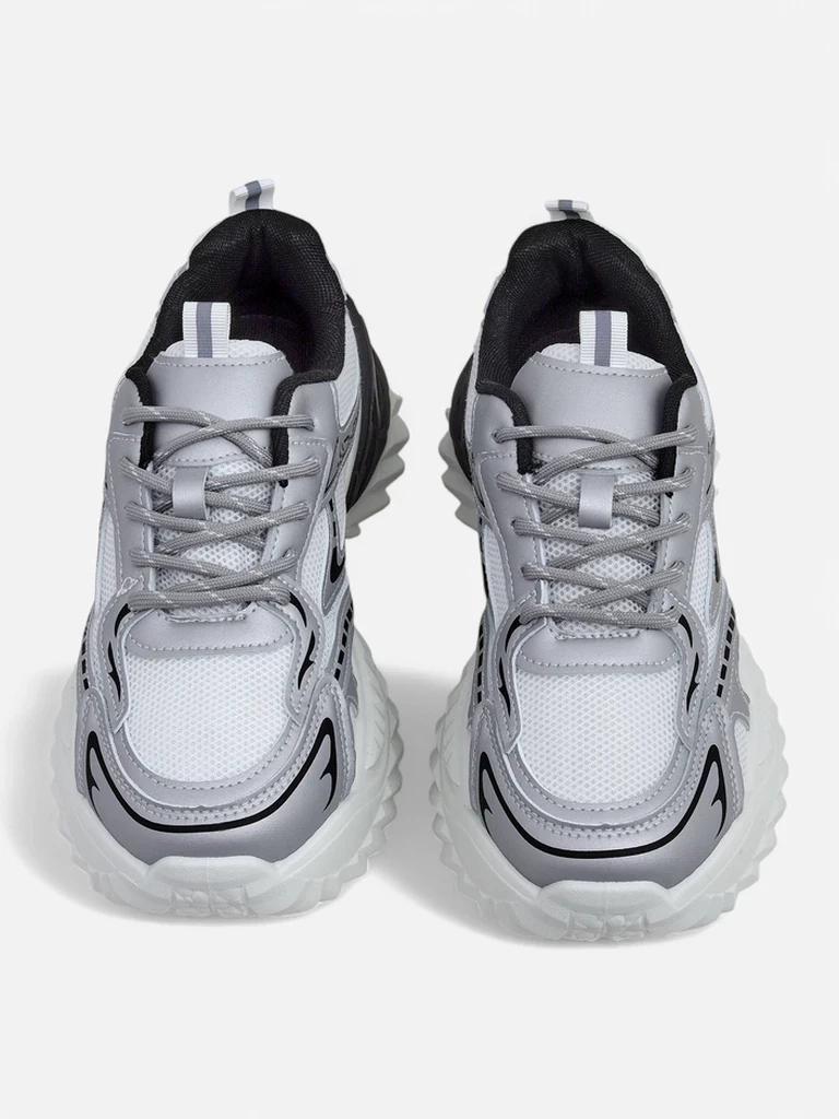 Resti Women's sports sneakers on a thicker sole Nettes