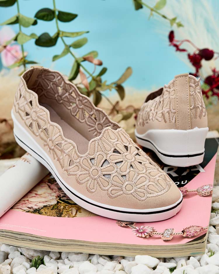 Resti Women's low-heeled half shoes Dellio