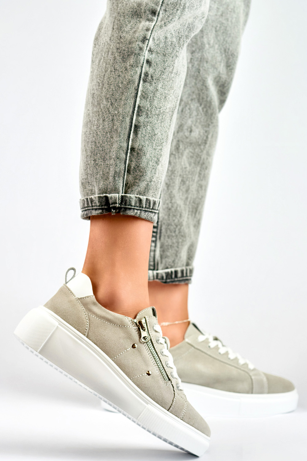 primohurt Szare skórzane buty sportowe damskie