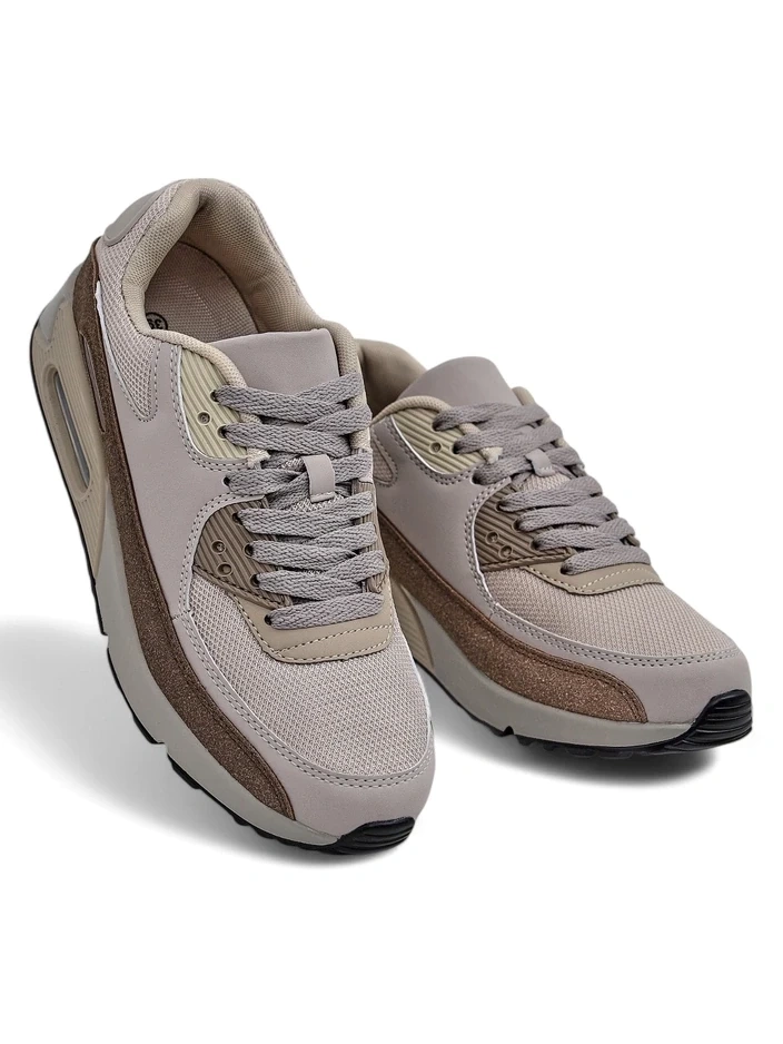Resti Womens sport sneakers Sarotti