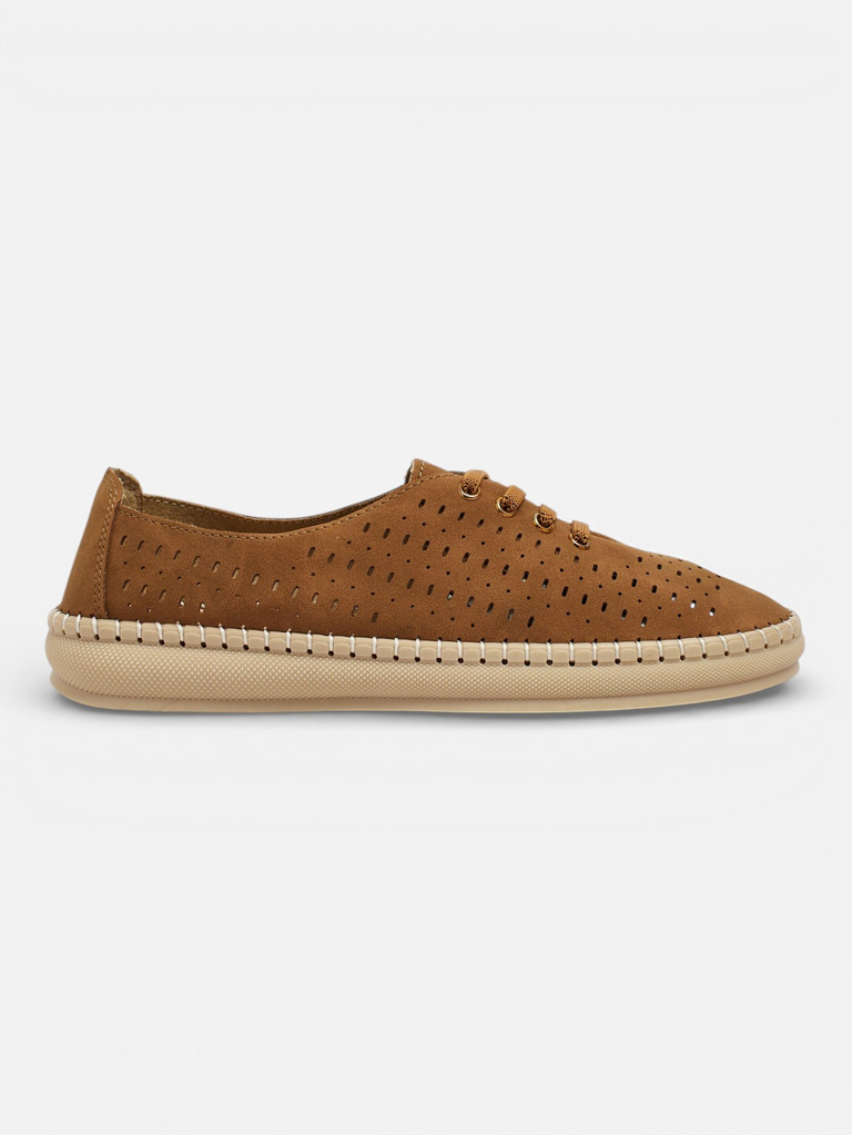Dámske slip-on topánky Resti Eddier